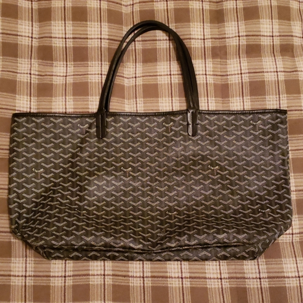Goyard St. Louis Noir Tote, missing pouchette
